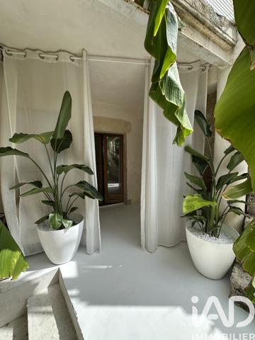 Maison à vendre 10 pièces 221 m² Junas