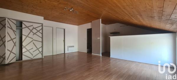 Appartement 6 pièces de 150 m² à Parempuyre (33290)