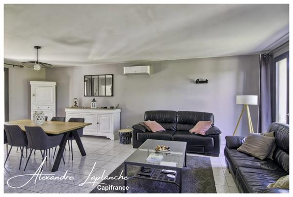 Dpt Tarn et Garonne (82), Maison à vendre 4 pièces avec jardin, garage et pergola bioclimatique à SAINT ETIENNE DE TULMONT.