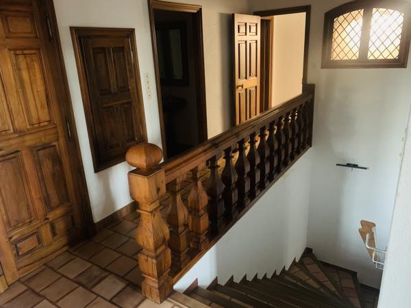 Maison 9 pièces - 252 m²