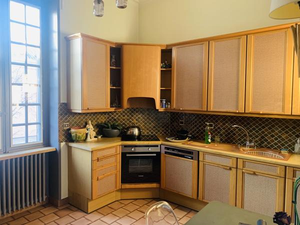 Maison 9 pièces - 252 m²