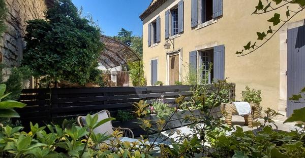 Maison 9 pièces - 252 m²