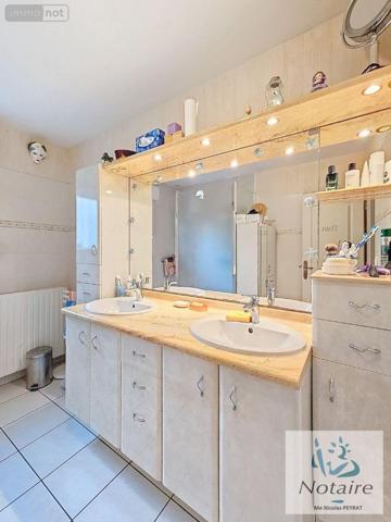 Villa à vendre à Tournus en Saône-et-Loire (71700), ref : 71022/340