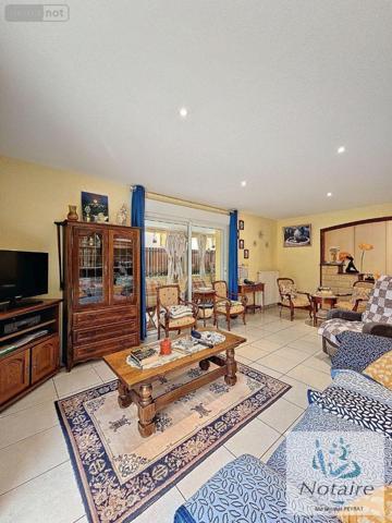 Villa à vendre à Tournus en Saône-et-Loire (71700), ref : 71022/340