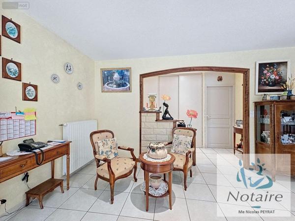 Villa à vendre à Tournus en Saône-et-Loire (71700), ref : 71022/340