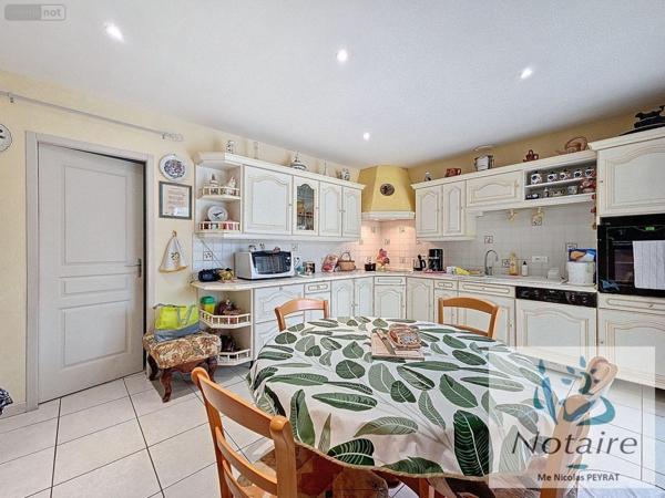 Villa à vendre à Tournus en Saône-et-Loire (71700), ref : 71022/340