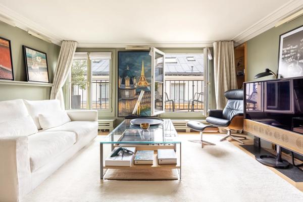 Appartement Paris 7 e - CARRÉ DES ANTIQUAIRES