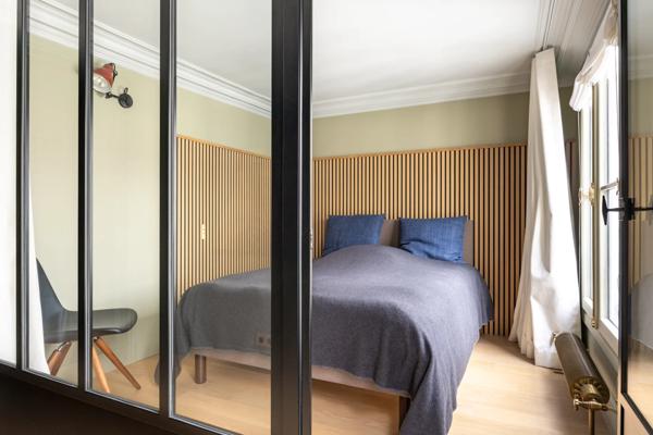 Appartement Paris 7 e - CARRÉ DES ANTIQUAIRES