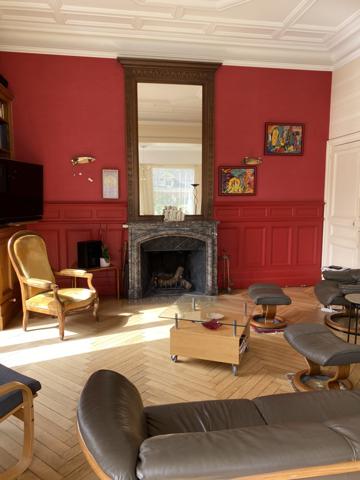 Saint-Étienne-de-Chigny (37230) Demeure de Charme avec piscine