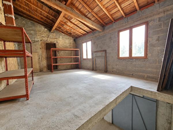 Maison à vendre 4 pièces PANISSIERES (42)