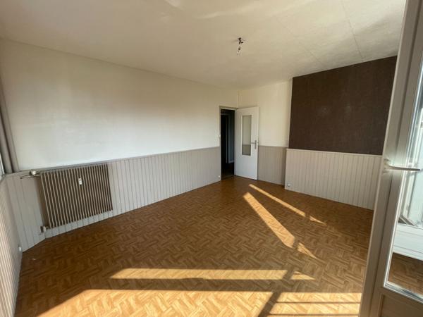 A LOUER APPRTEMENT TYPE 3 56.67 M2 VUE MER PROCHE TOUR TANGUY/PORTE JEAN BART