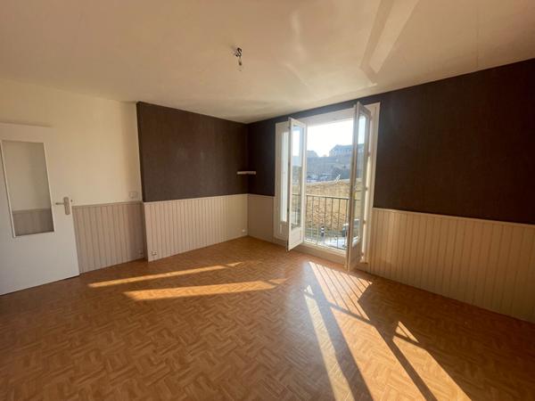 A LOUER APPRTEMENT TYPE 3 56.67 M2 VUE MER PROCHE TOUR TANGUY/PORTE JEAN BART