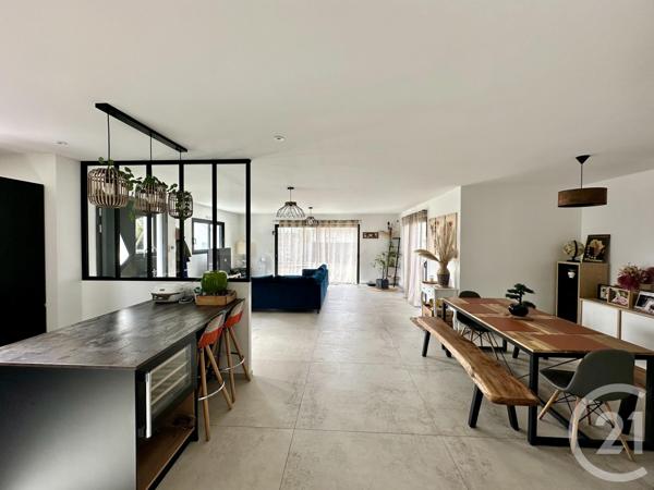 Maison à vendre  5 pièces - 133,80 m2 LE FENOUILLER - 85