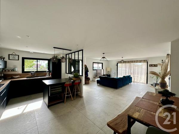 Maison à vendre  5 pièces - 133,80 m2 LE FENOUILLER - 85