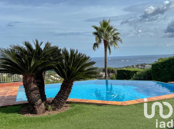 Maison à vendre 8 pièces 245 m² Sainte-Maxime
