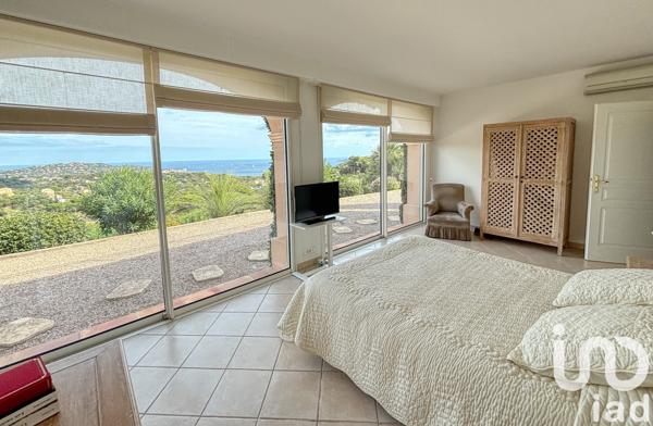 Maison à vendre 8 pièces 245 m² Sainte-Maxime