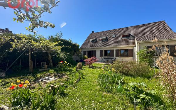 Maison à vendre    8 pièces •  Saulx-les-Chartreux
