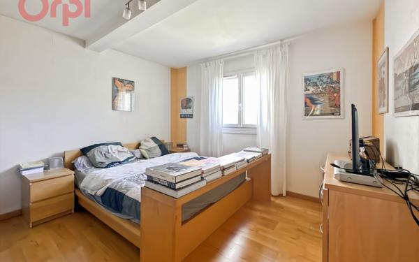 Maison à vendre    8 pièces •  Saulx-les-Chartreux