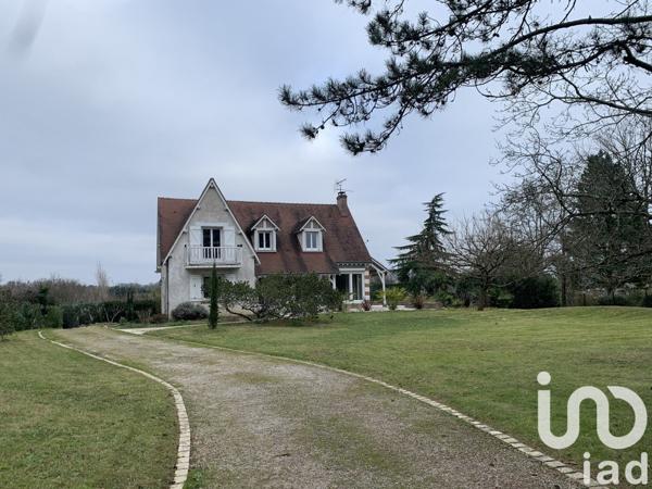 Maison 8 pièces de 192 m² à Blois (41000)