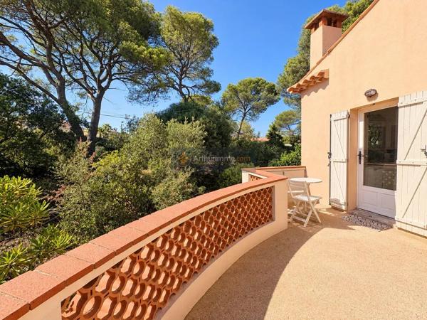 Vente                                                      Maison
                        
                     6 pièces                      160 m2                     à Saint-Raphaël