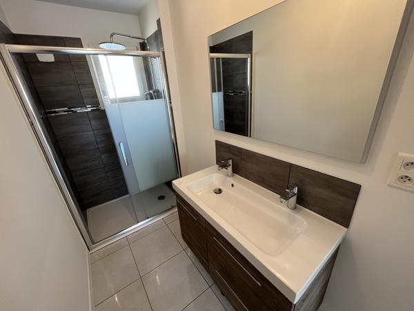 Appartement 3 pièce(s) 2 chambre(s) 61 m²