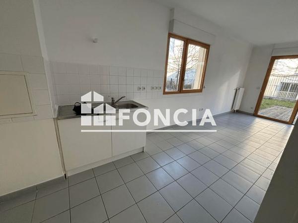 Location Maison 4 pièces 109.1 m² - 5 RUE VICTOR SCHOELCHER Mantes La Ville 78711