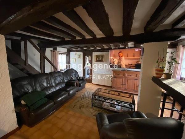 Maison à LES CHAMPEAUX, 61120 - 7 pièces 125m²