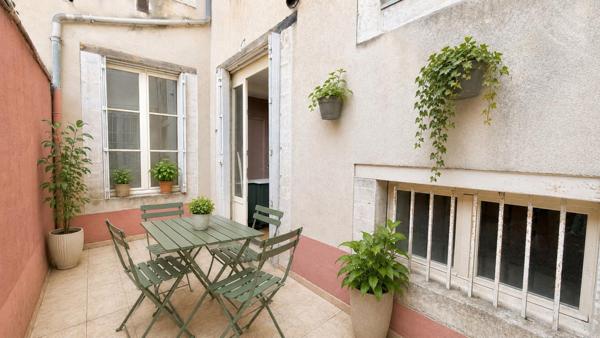 Cahors Centre, appartement 4 pièces avec terrasse