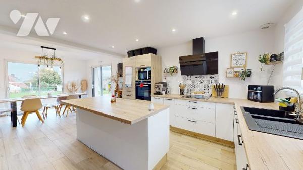 MAISON RÉCENTE - BRICQUEBEC EN COTENTIN