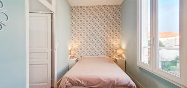 Maison
         3 pièces
        - 56 m² 298 500 € *