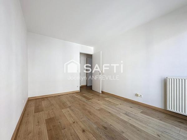 Spacieux 3 pièces avec balcon, cave et parking