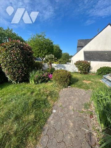 Lorient , maison 3 chs (dont 1 au rdc) , jardin