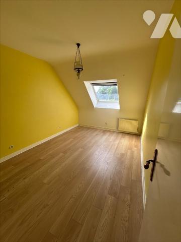 Lorient , maison 3 chs (dont 1 au rdc) , jardin