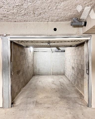 Coeur Point du Jour, T2 de 44,55 m² avec belle terrasse de 21 m² et garage dans résidence récente.