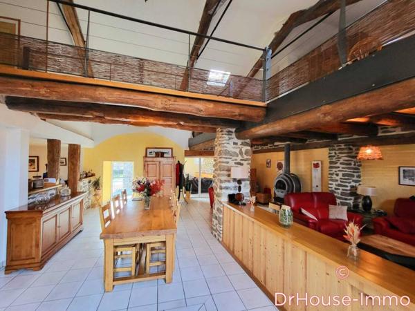 Maison à vendre 6 pièces de 194 m²