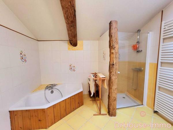 Maison à vendre 6 pièces de 194 m²