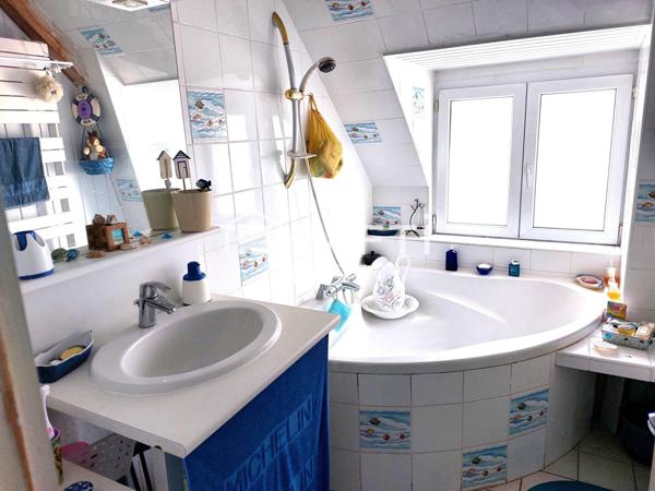 Maison familiale 5 chambres, garage, cave festive