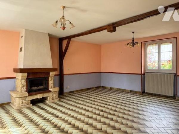 ANCIEN CORPS DE FERME A RESTAURER