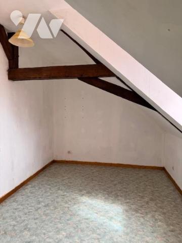 ANCIEN CORPS DE FERME A RESTAURER