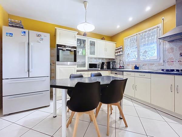 Maison 6 pièces - 128 m² Exclusivité efficity