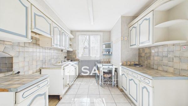 Maison 4 chambres au centre-bourg de Dompierre