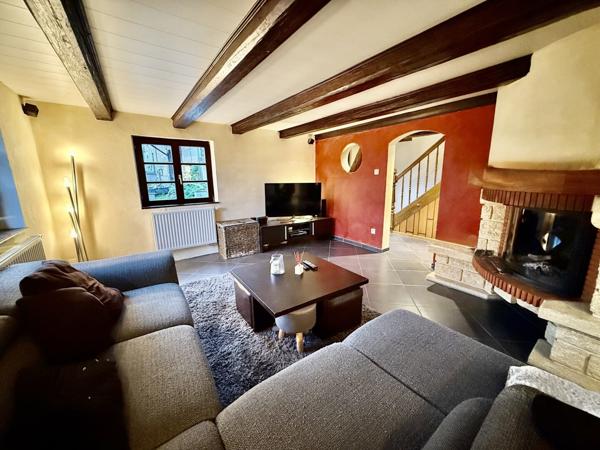 Maison alsacienne rénovée avec grange et dépendances sur 16 ares