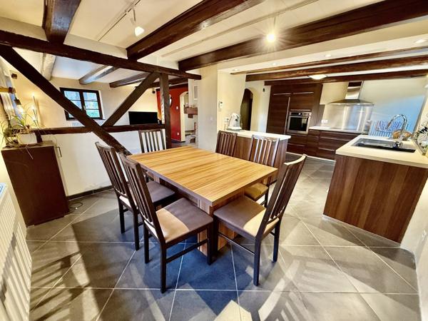 Maison alsacienne rénovée avec grange et dépendances sur 16 ares