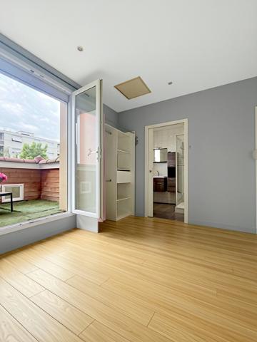 Maison
         3 pièces
        - 75 m² Exclusivité 345 000 € *