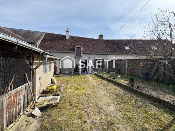 Maison de bourg de 61m² avec terrain de 351m² à CLION SUR INDRE