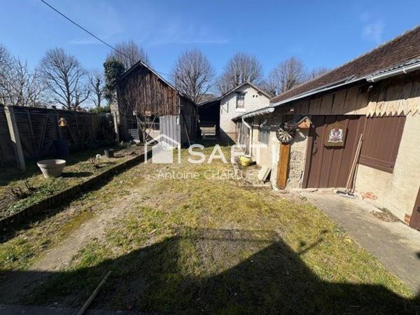 Maison de bourg de 61m² avec terrain de 351m² à CLION SUR INDRE