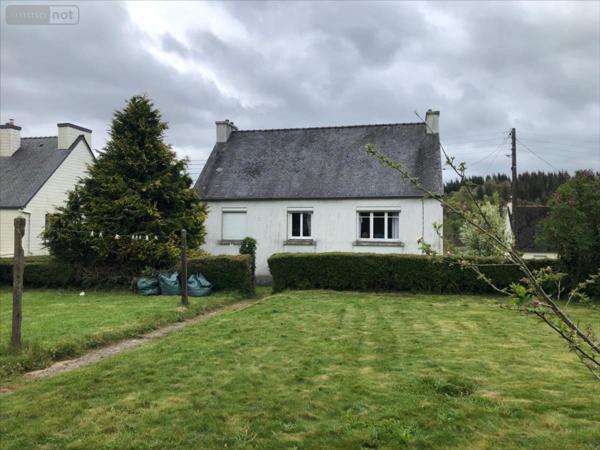 Maison individuelle à vendre à Huelgoat dans le Finistère (29690), ref : 29064-1050240
