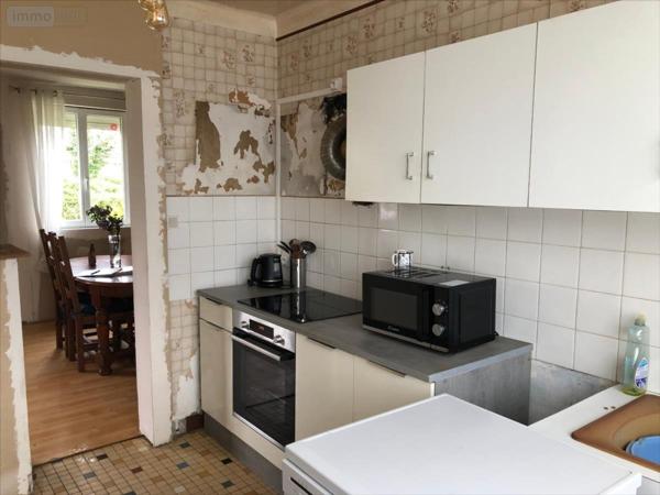 Maison individuelle à vendre à Huelgoat dans le Finistère (29690), ref : 29064-1050240