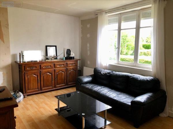 Maison individuelle à vendre à Huelgoat dans le Finistère (29690), ref : 29064-1050240