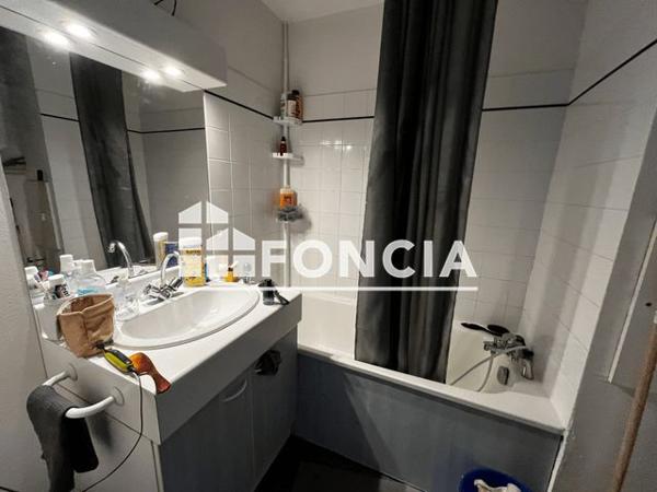 À vendre Studio 21 m² - Saint-martin-d'hères 38400